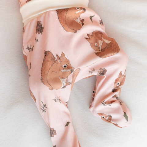 Vauvan vaaleanpunaiset potkuhousut - Hilla Clothing